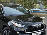 Toyota Highlander 2022 года за 24 700 000 тг. в Астана – фото 2