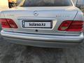 Mercedes-Benz E 200 1998 года за 3 000 000 тг. в Семей – фото 3