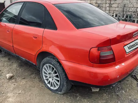 Audi A4 1997 года за 700 000 тг. в Жанаозен – фото 3