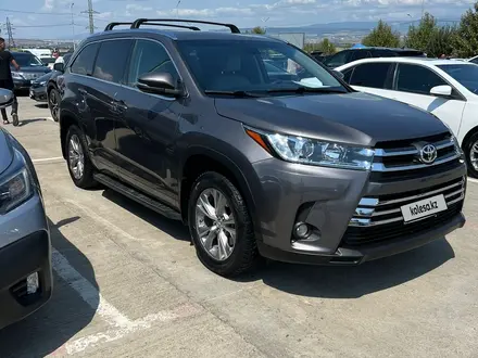 Toyota Highlander 2015 года за 11 700 000 тг. в Актобе – фото 3