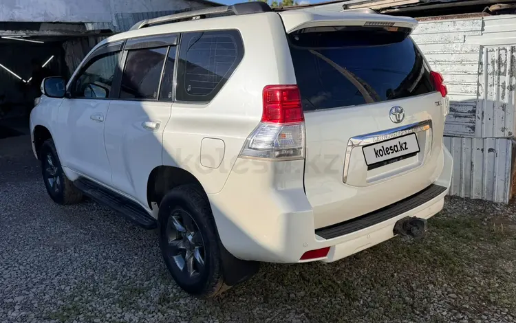 Toyota Land Cruiser Prado 2012 года за 13 500 000 тг. в Актобе