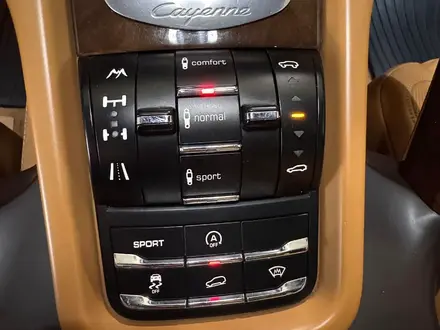 Porsche Cayenne 2011 года за 13 500 000 тг. в Алматы – фото 19