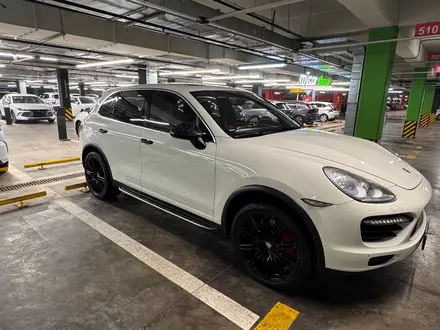 Porsche Cayenne 2011 года за 13 500 000 тг. в Алматы – фото 2