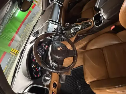 Porsche Cayenne 2011 года за 13 500 000 тг. в Алматы – фото 27