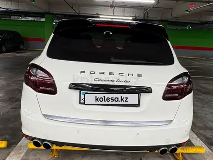 Porsche Cayenne 2011 года за 13 500 000 тг. в Алматы – фото 6