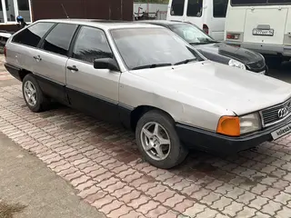 Audi 100, 1984