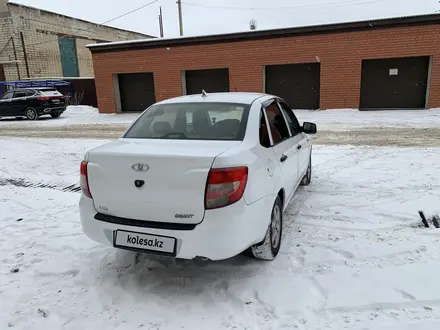 ВАЗ (Lada) Granta 2190 2013 года за 2 270 000 тг. в Уральск – фото 4