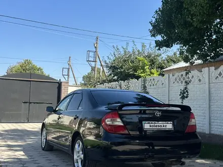 Toyota Camry 2005 года за 5 500 000 тг. в Тараз – фото 4