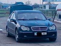 Mercedes-Benz C 240 2001 года за 2 250 000 тг. в Кокшетау