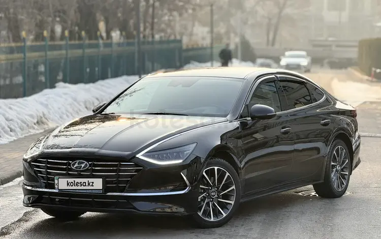 Hyundai Sonata 2020 годаfor12 900 000 тг. в Алматы