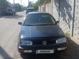 Volkswagen Golf 1993 годаүшін1 550 000 тг. в Тараз