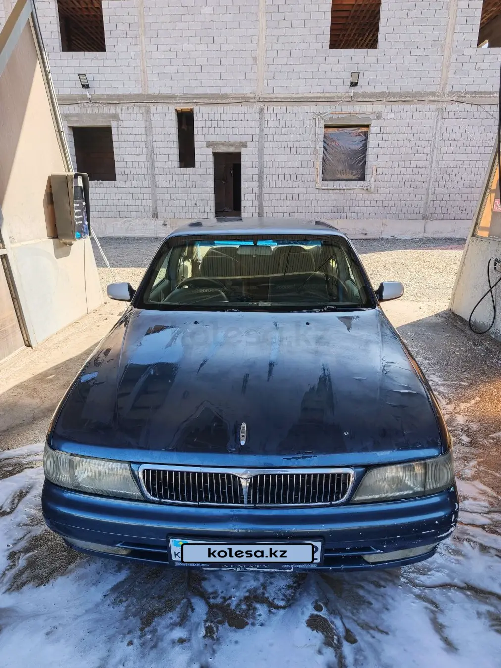 Ниссан Laurel, 1993