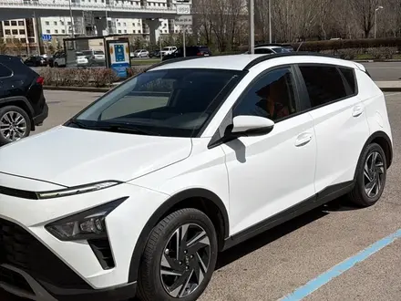 Hyundai Bayon 2023 года за 6 500 000 тг. в Астана