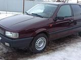 Volkswagen Passat 1993 года за 1 590 000 тг. в Уральск