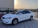 Toyota Camry 2004 годаүшін3 500 000 тг. в Актау