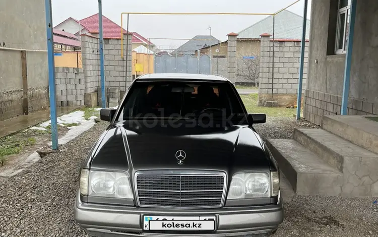 Mercedes-Benz E 220 1993 года за 2 200 000 тг. в Шымкент
