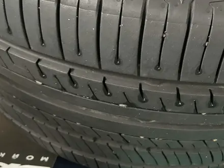 Оригинальные диски, состояние новых с идеальной резиной Mercedes за 500 000 тг. в Караганда – фото 5