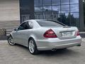 Оригинальные диски, состояние новых с идеальной резиной Mercedes за 500 000 тг. в Караганда – фото 9