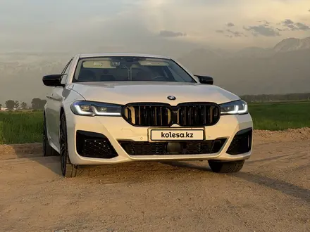 BMW 530 2018 года за 18 500 000 тг. в Алматы – фото 23