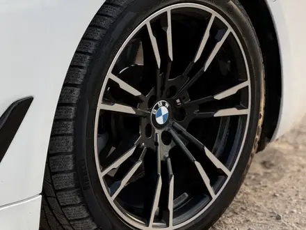 BMW 530 2018 года за 18 500 000 тг. в Алматы – фото 5