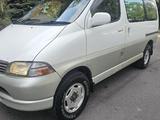 Toyota Granvia 1997 года за 3 900 000 тг. в Алматы – фото 4