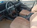 Toyota Camry 1998 годаүшін4 100 000 тг. в Актобе – фото 3