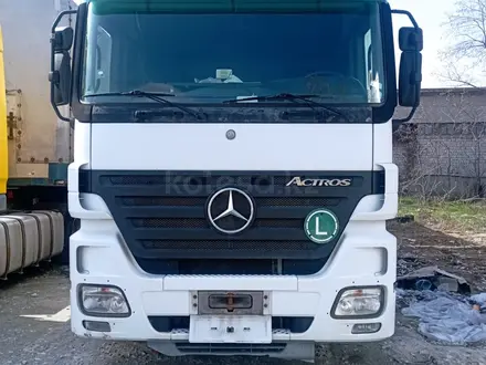 Mercedes-Benz  Actros 2004 года за 15 000 000 тг. в Алматы