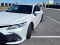 Toyota Camry 2021 года за 17 550 000 тг. в Шымкент – фото 9