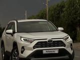 Toyota RAV4 2021 годаүшін14 800 000 тг. в Актобе