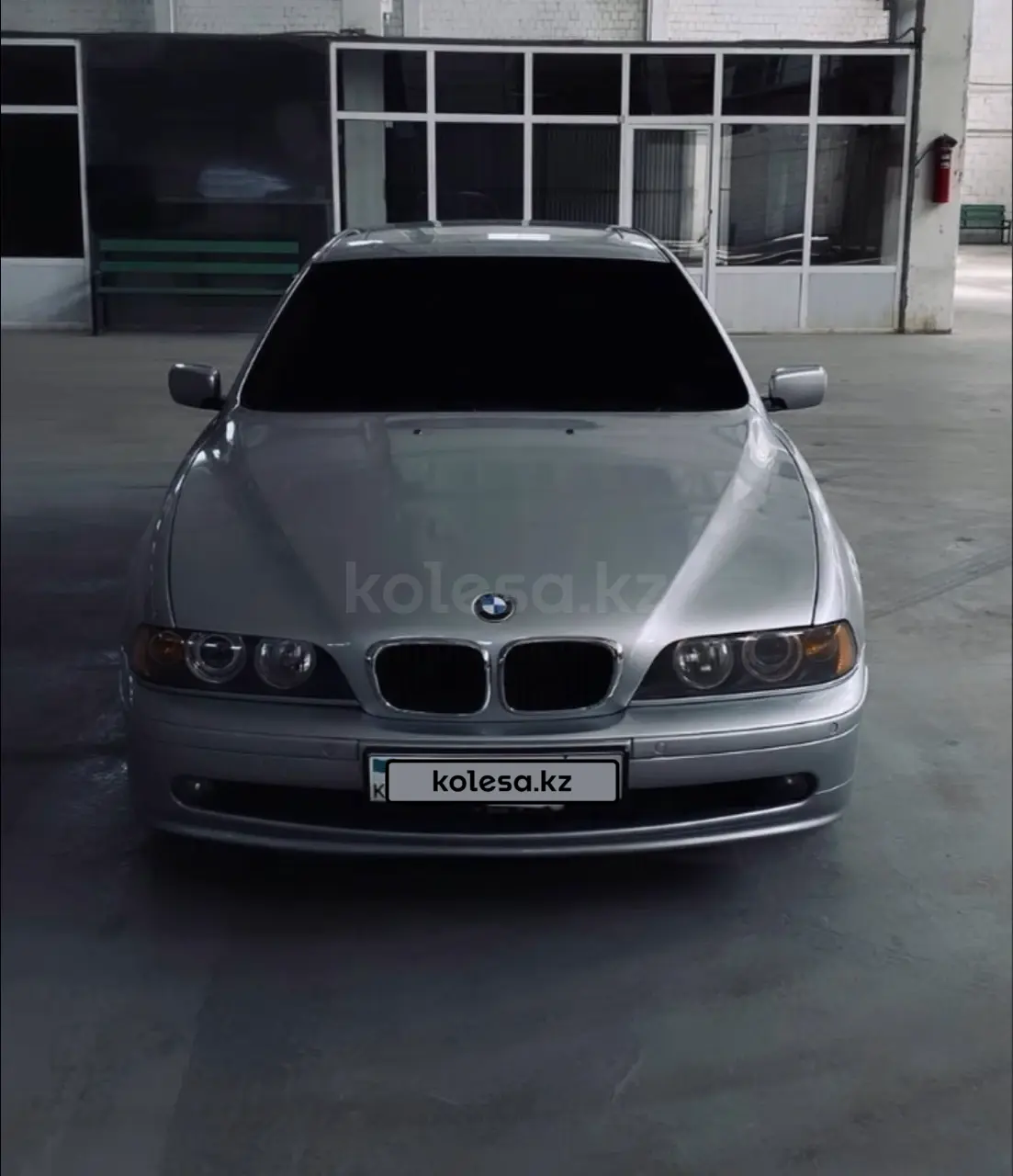 BMW 5 Series, 2002