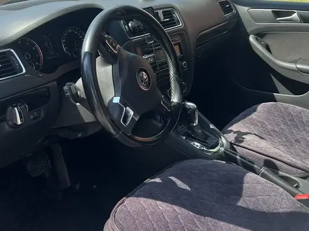 Volkswagen Jetta 2013 года за 4 500 000 тг. в Астана – фото 6