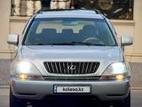 Lexus RX 300 2000 годаүшін4 900 000 тг. в Алматы – фото 3