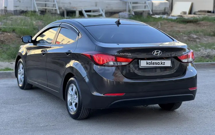 Hyundai Elantra 2014 года за 4 950 000 тг. в Астана