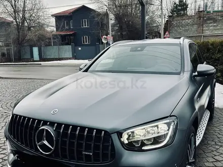 Mercedes-Benz GLC 43 AMG 2022 года за 37 000 000 тг. в Алматы – фото 2