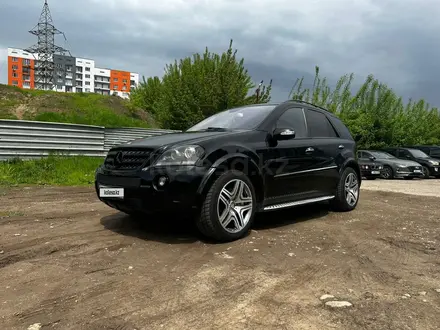 Mercedes-Benz ML 63 AMG 2007 года за 8 800 000 тг. в Алматы – фото 25