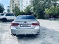 Toyota Camry 2021 года за 13 500 000 тг. в Актау – фото 3