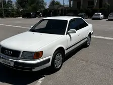 Audi 100, 1992