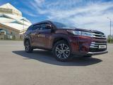 Toyota Highlander 2019 года за 18 000 000 тг. в Астана – фото 3