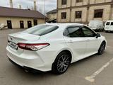 Toyota Camry 2021 года за 16 500 000 тг. в Алматы – фото 5