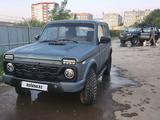ВАЗ (Lada) Lada 2121 1998 года за 1 500 000 тг. в Жезказган – фото 2