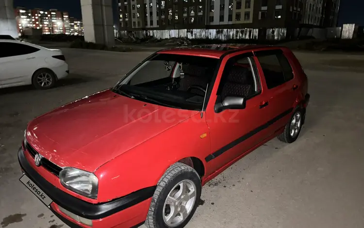 Volkswagen Golf 1995 года за 1 800 000 тг. в Астана