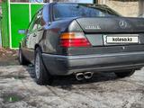 Mercedes-Benz E 200 1990 годаfor2 280 000 тг. в Есик – фото 2