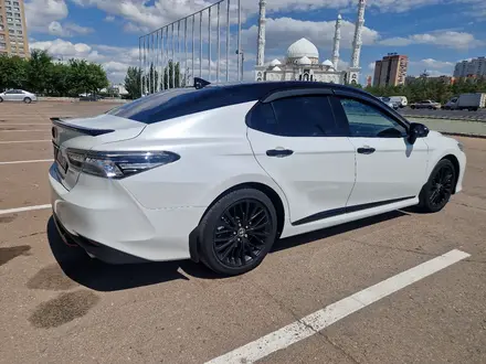 Toyota Camry 2021 года за 15 000 000 тг. в Астана – фото 14