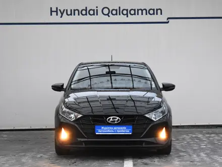 Hyundai i20 2023 года за 8 290 000 тг. в Алматы – фото 5