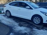 Hyundai Accent 2020 годаfor7 500 000 тг. в Петропавловск – фото 3