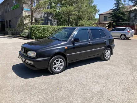 Volkswagen Golf 1992 года за 1 750 000 тг. в Караганда – фото 2