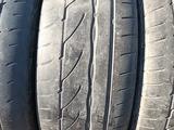 Шины 225/55 R17 — "Bridgestone Potenza RE002" (Индонезия), летние за 75 000 тг. в Астана – фото 5