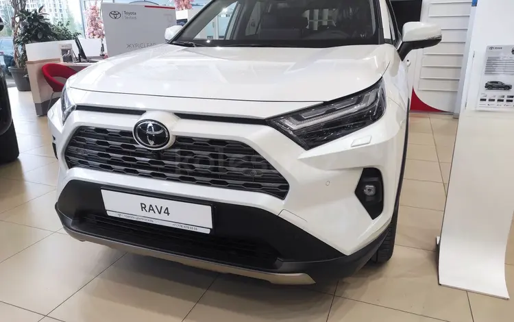 Toyota RAV4 2024 года за 23 450 000 тг. в Астана