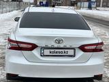 Toyota Camry 2019 года за 14 499 999 тг. в Алматы – фото 2