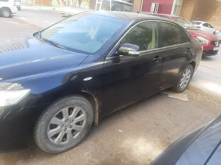 Toyota Camry 2007 года за 6 500 000 тг. в Астана – фото 2